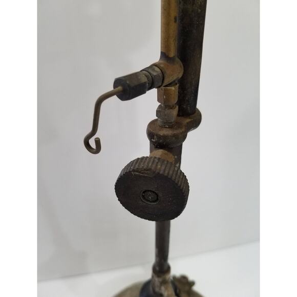 Vintage Gas Table Lamp made by AGM American Gas Machine - Albert Lea MN - Picture 4 of 10